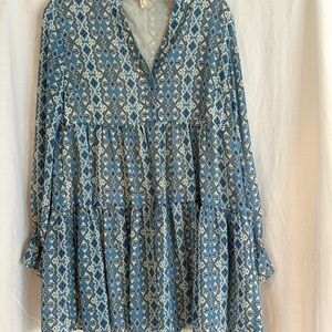 Elan size M lined tunic top